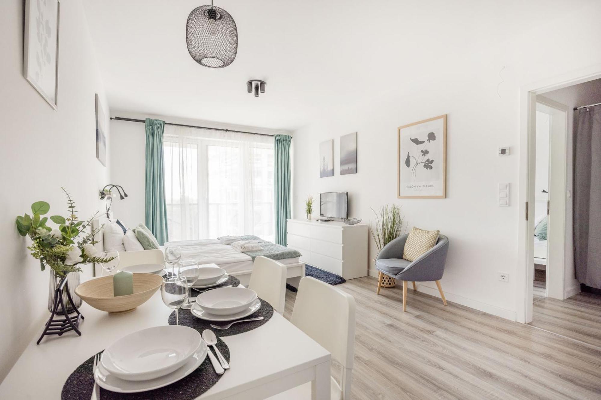 Apartamento Modern Riverfront With Free Parking *